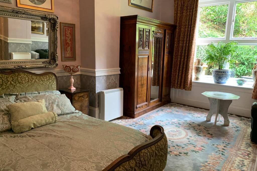 Luxurious Apartment In Historic Mansion - Sleeps 7 Ladock Exteriör bild