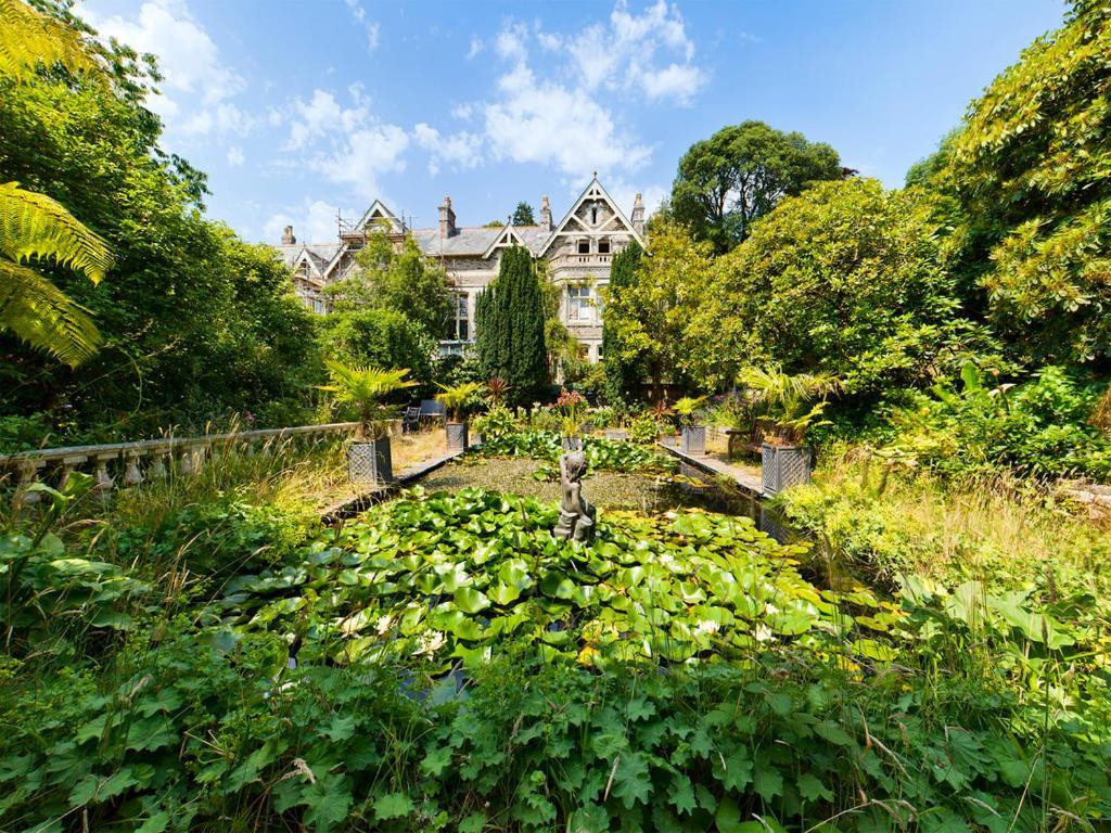 Luxurious Apartment In Historic Mansion - Sleeps 7 Ladock Exteriör bild
